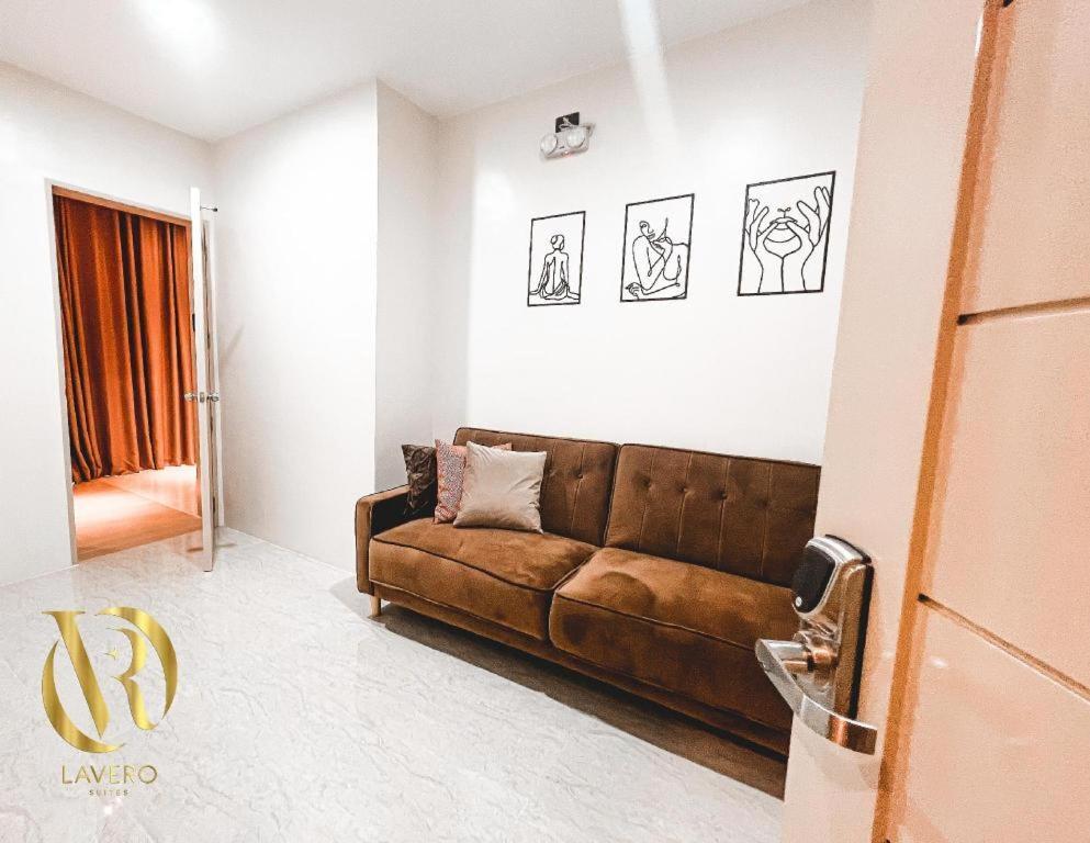 Lavero Suites Калибо Екстериор снимка