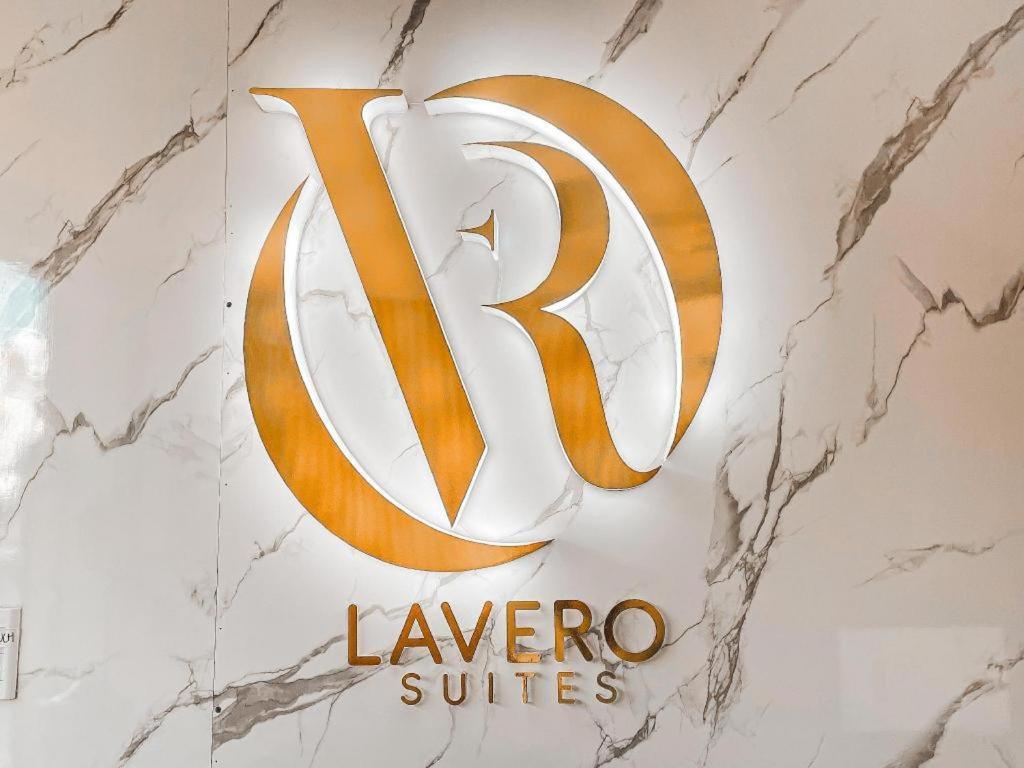 Lavero Suites Калибо Екстериор снимка