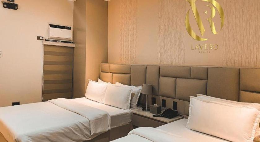 Lavero Suites Калибо Екстериор снимка